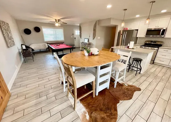 Clubhouse 1316 - 3 In Shared Tempe
